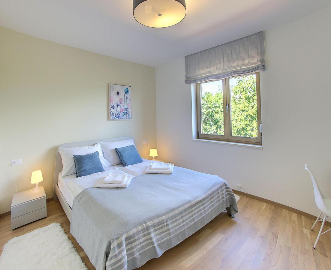 Modo Apartments พูลา ภายนอก รูปภาพ