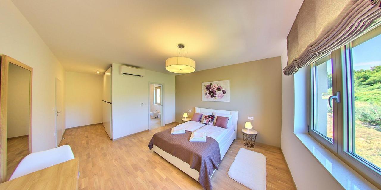 Modo Apartments พูลา ภายนอก รูปภาพ